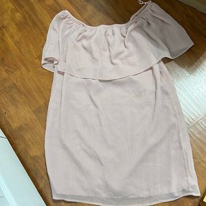 NWT BB Dakota Mauve Rose Off the Shoulder Dress